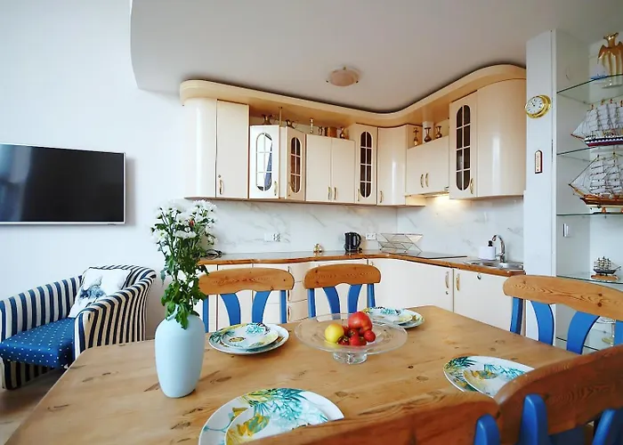 W Porcie Przy Latarni Morskiej Апартаменты